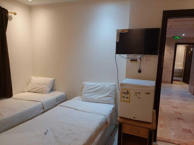 Bedroom 4, Al Arooj Hotel, Makkah