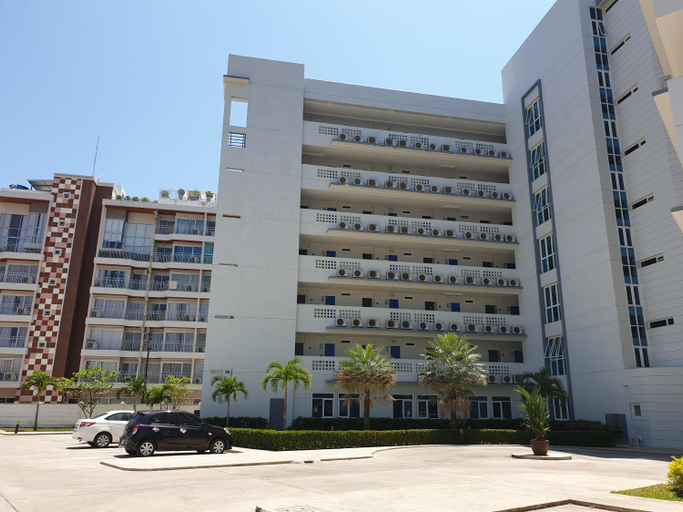 Grandblue condominium Room 606, Klaeng