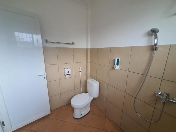 Bathroom 5