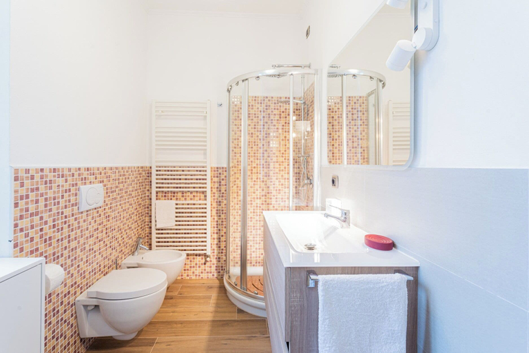 Bathroom 3, Rosart House by Rent all Como, Como