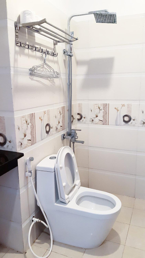 Bathroom 5