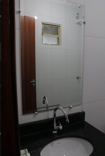 Bathroom 4, CRYPTOS HOTEL, Várzea Grande