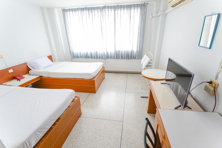 Others 5, Tokyo Hotel, Muang Ubon Ratchatani