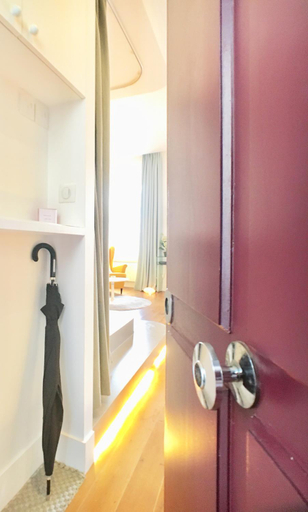 Bedroom 2, Croix Rousse Prestige - Lyon Centre - Majord'Home, Rhône
