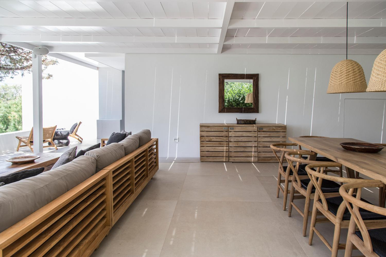 Others 4, The Margi Villa, Attica