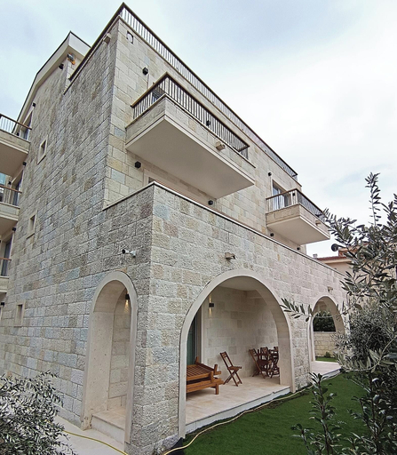 Exterior & Views 2, Villa Lustro
