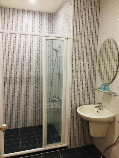 Bathroom 4, Yuan Ju Boutique Hotel, Nantou
