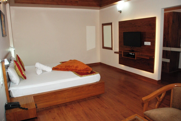Bedroom 2, The Majestic Cedar, Solan