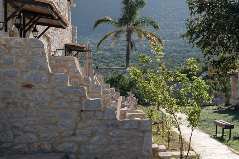 Others 4, Ximitadi Estate, Peloponnese