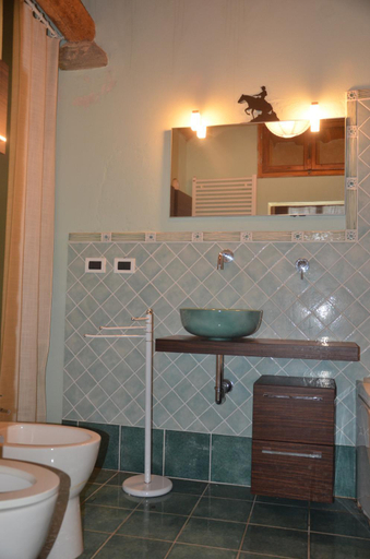 Bathroom 2, Poggio delle Capre, Pisa