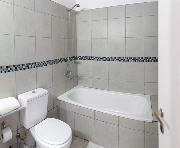 Bathroom 2, MOT Nicaragua 5800, Distrito Federal