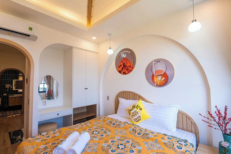 Bedroom 2, Luxury 4 Br Cherry Villa - Novaworld PT, Phan Thiết