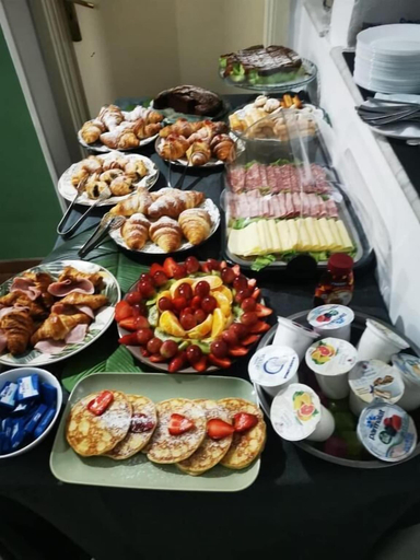 Food & Drinks 5, HOTEL BRENTA, Parma