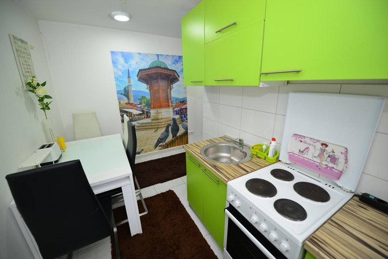 Dining Room 10