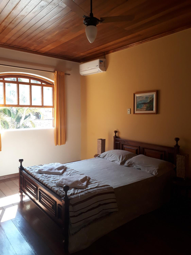 Bedroom 2, Pousada da Figueira, Valencia