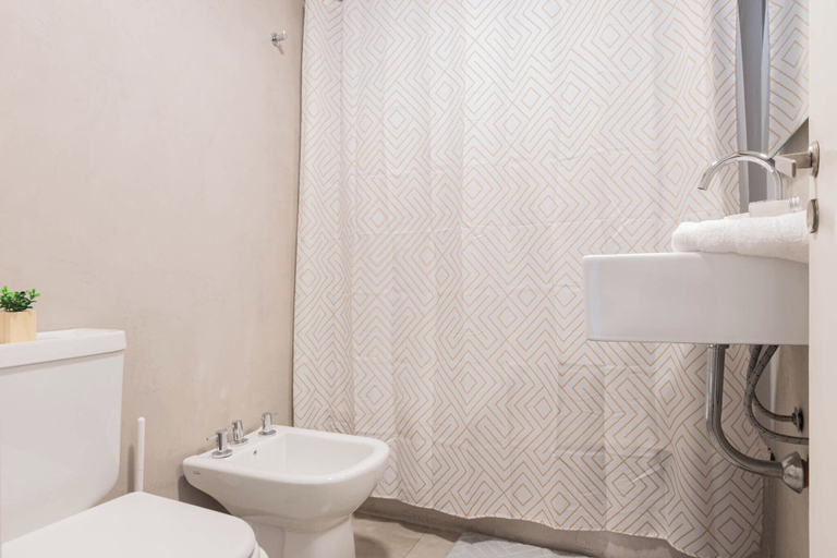 Bathroom 3, MOT LM Campos 1000, Distrito Federal