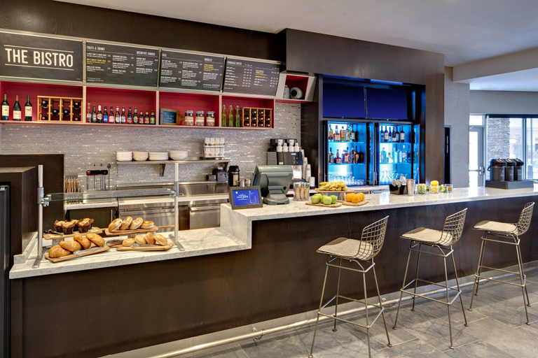 Food & Drinks 5, Courtyard by Marriott Houston Northwest/Cypress, Houston