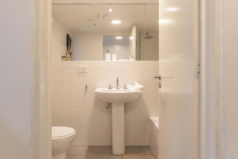 Bathroom, MOT Libertador 6300 A, Distrito Federal