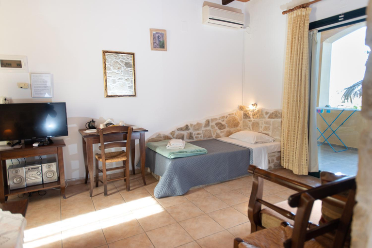 4, Sivas Apartments-Studios,Sigelakis with very nice view, Faistos