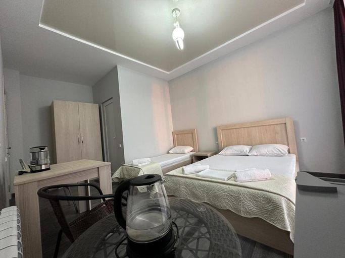Others 4, Guest House 99, Batumi