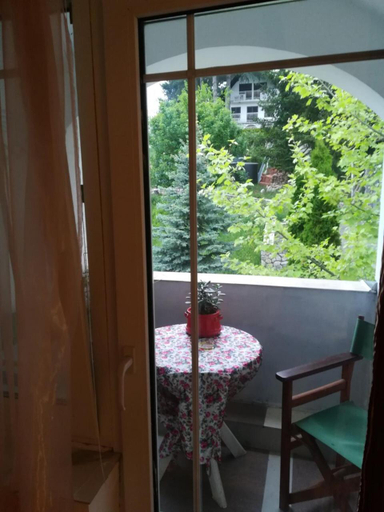 Others 3, Vila Kraljica Vrdnik, Irig