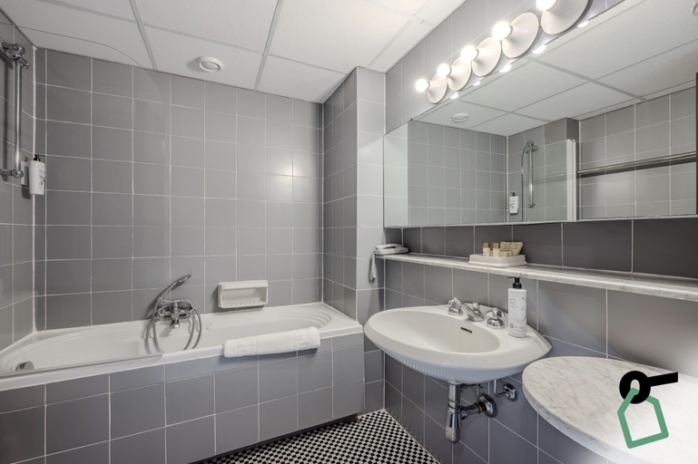 Bathroom 4, Hotiday Room Collection - Sarzana, La Spezia