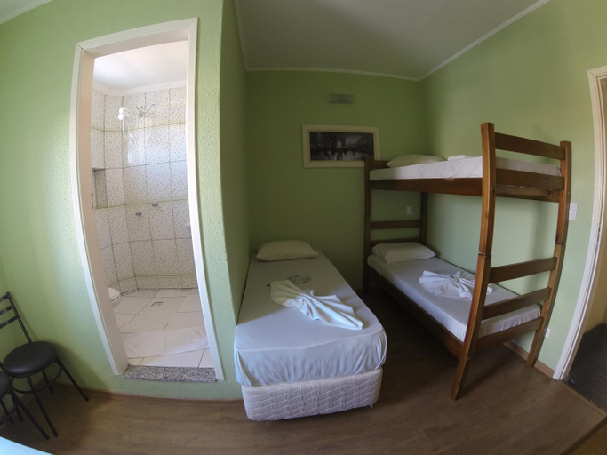 Bedroom 4, Hotel Paris, Jundiaí