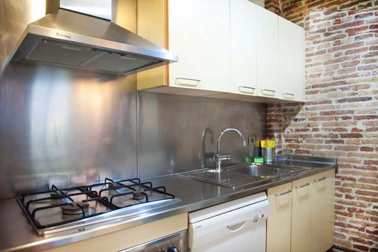 Others 5, Bcn-rentals apartments in the Old town, Barcelona