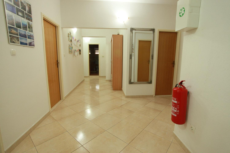 Public Area 1, Apartments A&G, Kaštela
