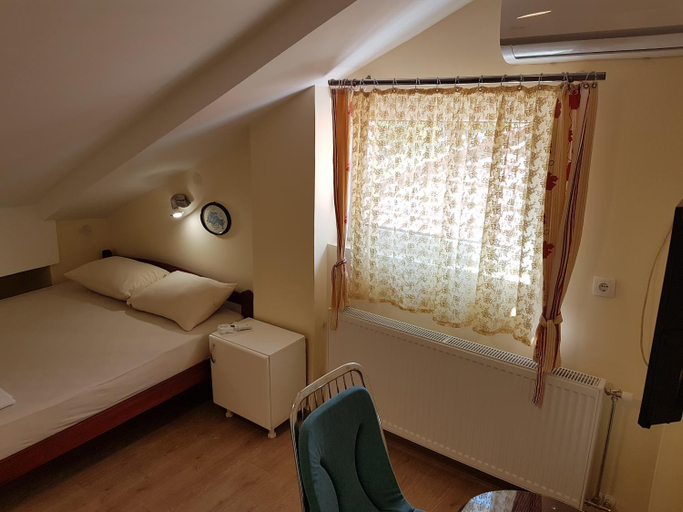 Others 3, Hostel Beko, Valjevo