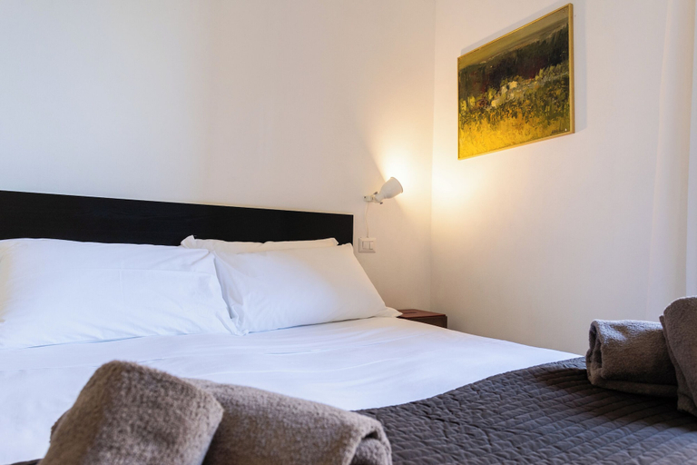 Bedroom 3, Romantic Pier by Rent all Como, Como