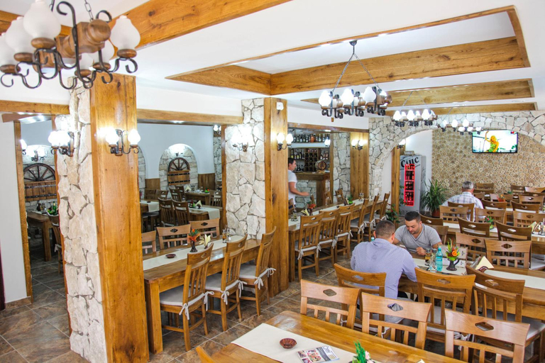 Others 4, Hanu lui Gica Spa, Satu Mare