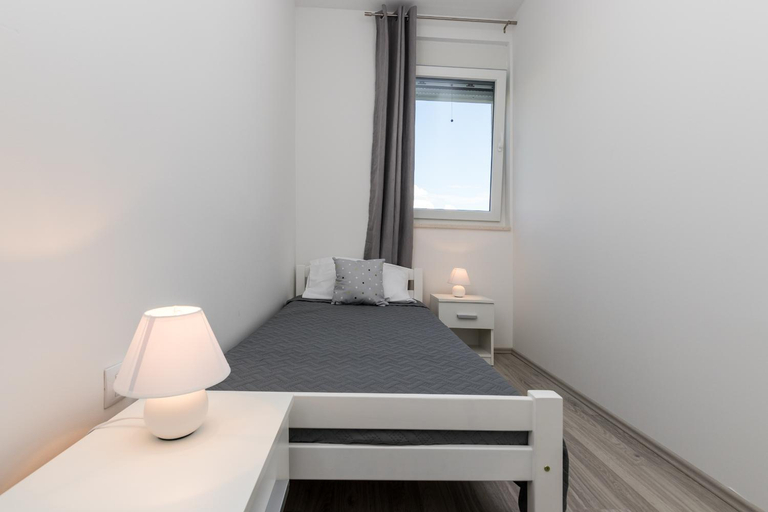 Bedroom 2, Apartman Bella, Kaštela