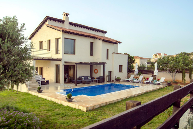 Others 2, Villa Vikla
