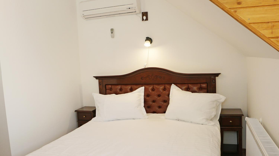 Others 2, Hanu lui Gica Spa, Satu Mare