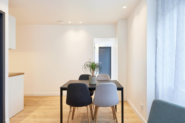 Dining Room 10