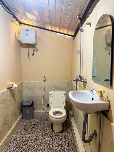Bathroom 5, Lovina Krui Surf, West Lampung