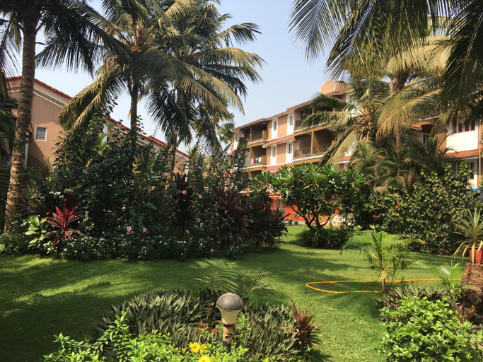 Food & Drinks, 3bhk Duplex Villa With Pool In Candolim by GRStays, North Goa