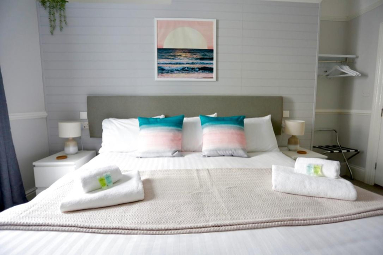 Bedroom 3, The Dolphin Hotel Exmouth, Devon