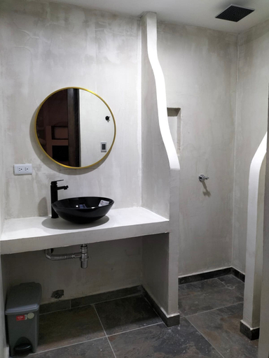 Bathroom 3, Rio celeste poshtel Tayrona, Santa Marta (Dist. Esp.)