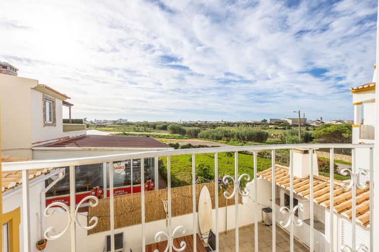 Others 5, Local Guesthouse, Vila do Bispo