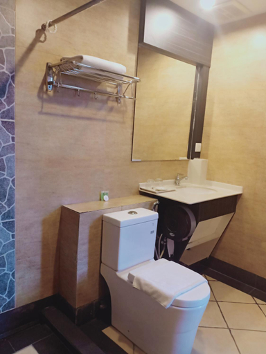Others 5, Fajar Hotel, Lahad Datu