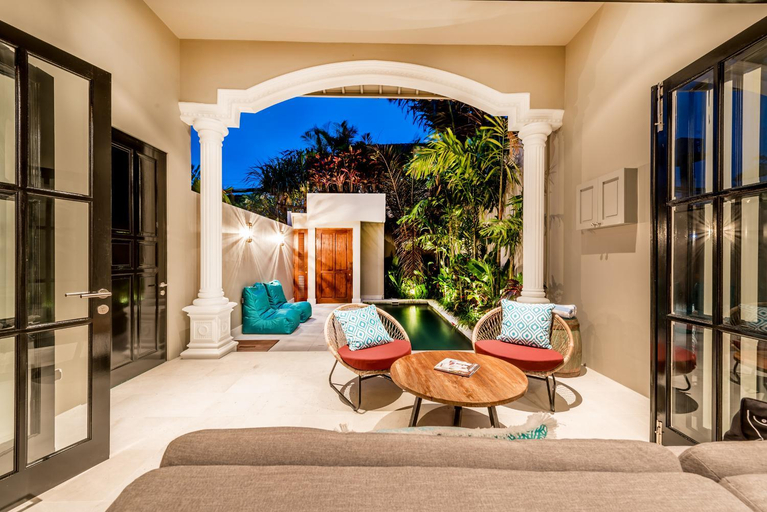 Others 3, Central 1 BR Villa 5 min walk to Seminyak Beach, Badung