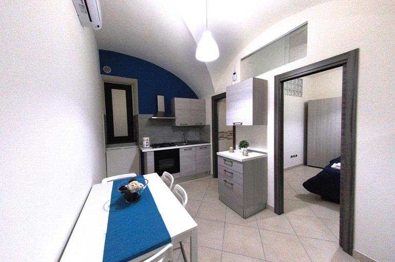 Bedroom 2, Apartments Casa Vacanze Dante, Catania