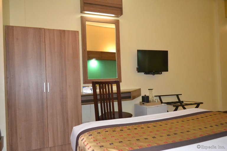Bedroom 2, Microtel by Wyndham General Santos, General Santos City