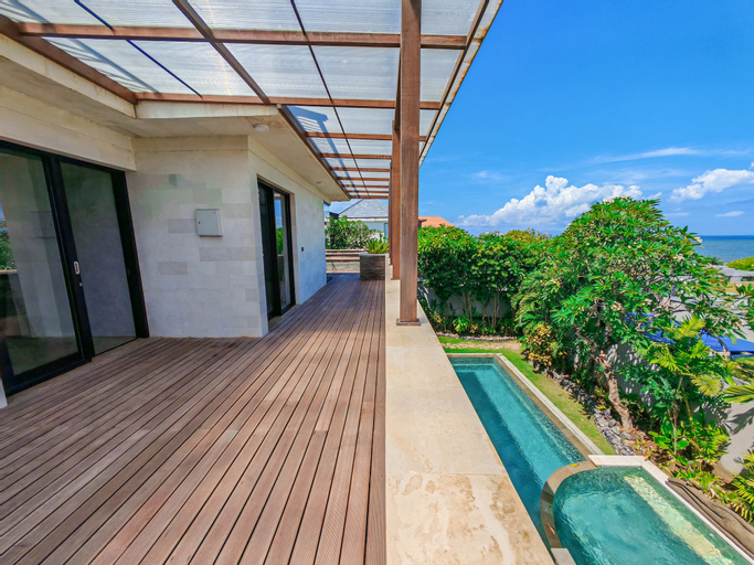 Swimming Pool 23