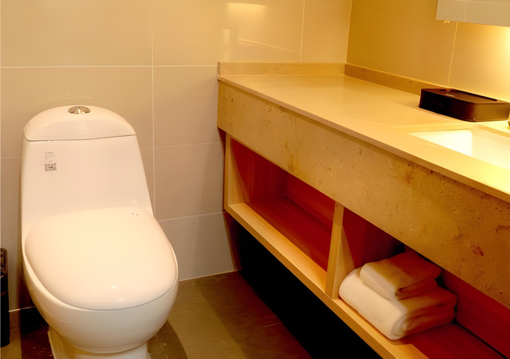 Bathroom 3, City Comfort Inn Huangshi Bei Station, Huangshi