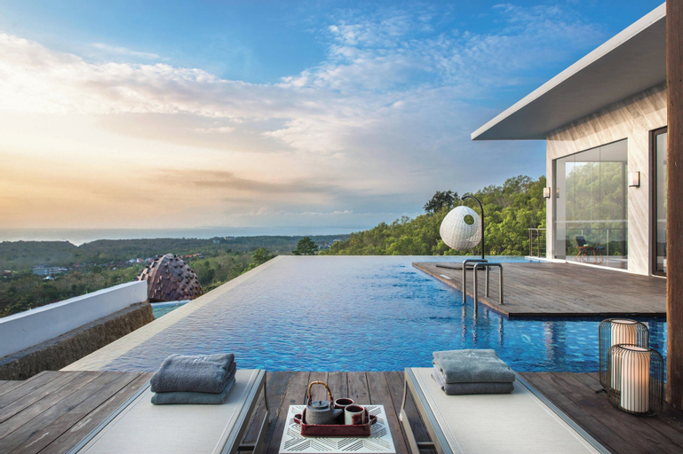 Swimming Pool 4
