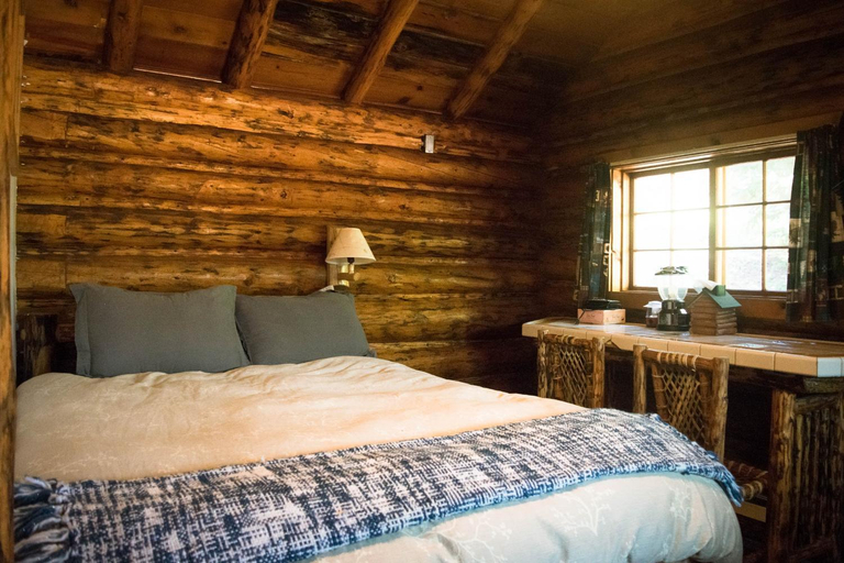Others 3, Silver Gate Lodging, Park