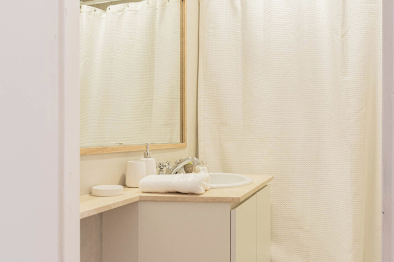 Bathroom, MOT + Junin 1200 - 2 Bd en Recoleta, Distrito Federal
